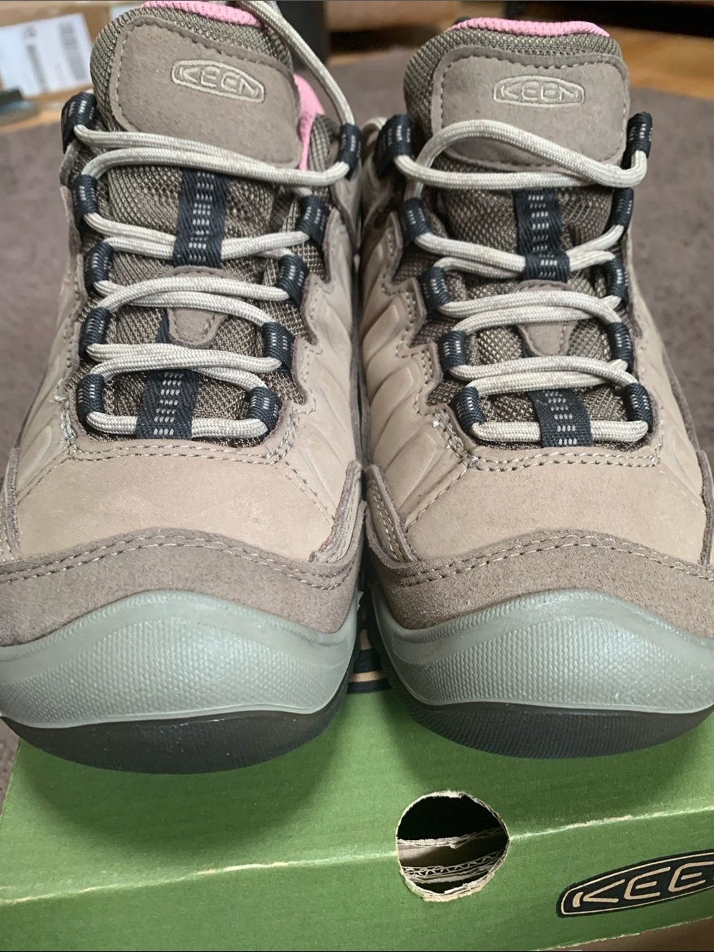 Keen Women's Brindle/Nostalgia Rose Targhee Iv Hiking Shoes with Pink Lining - Picture 4 of 6
